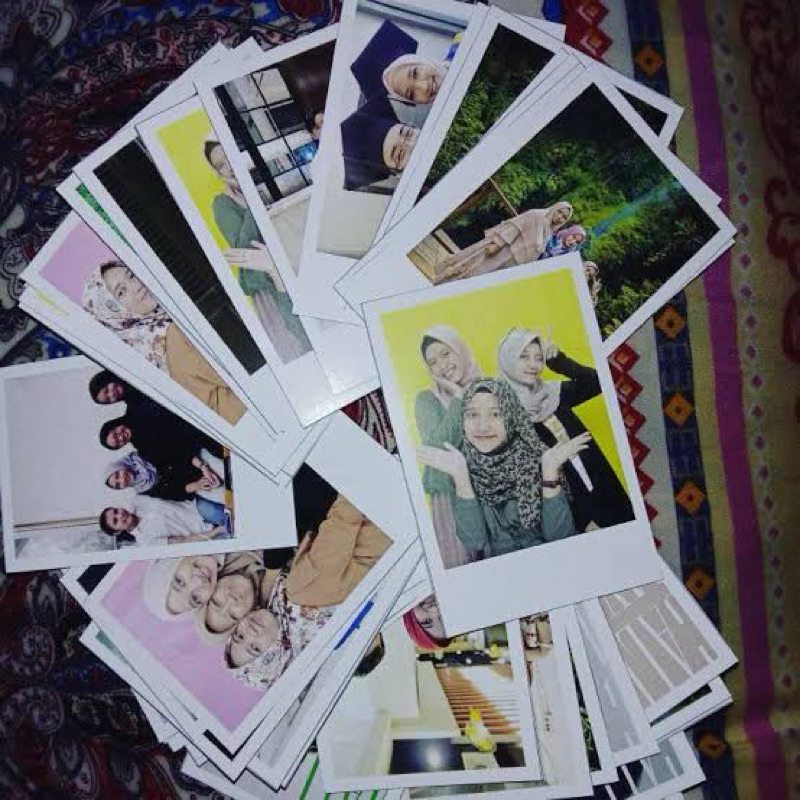 Cetak Foto Polaroid Custom